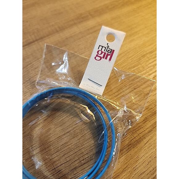 Mia Girl Kim Min Sun Bangle Slip-On Bracelets Turquoise Color Southwest Set of 3 - Picture 5 of 5